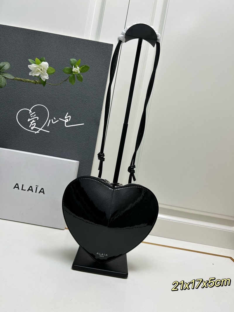 Aiaia Round Bags